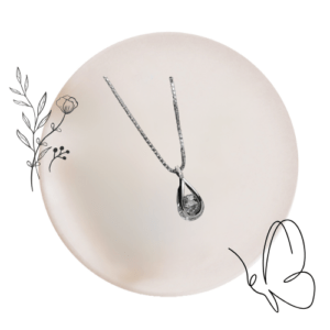 Silver Diamond - Necklace